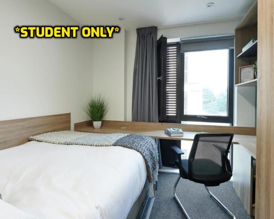 Student Only Zeni Ensuite Rooms, Southampton Exterior foto