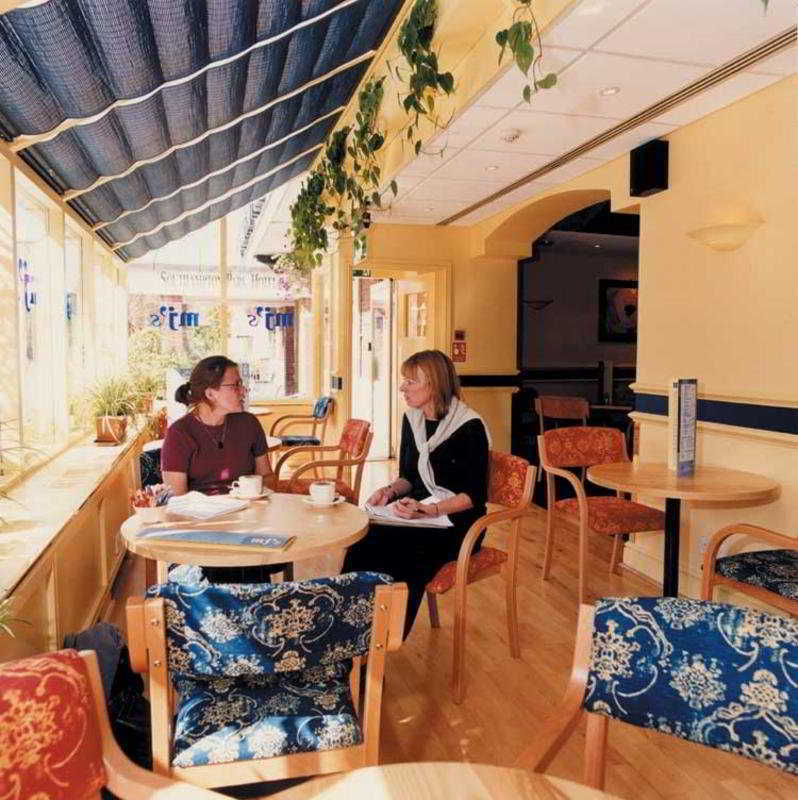 Student Only Zeni Ensuite Rooms, Southampton Restaurant foto
